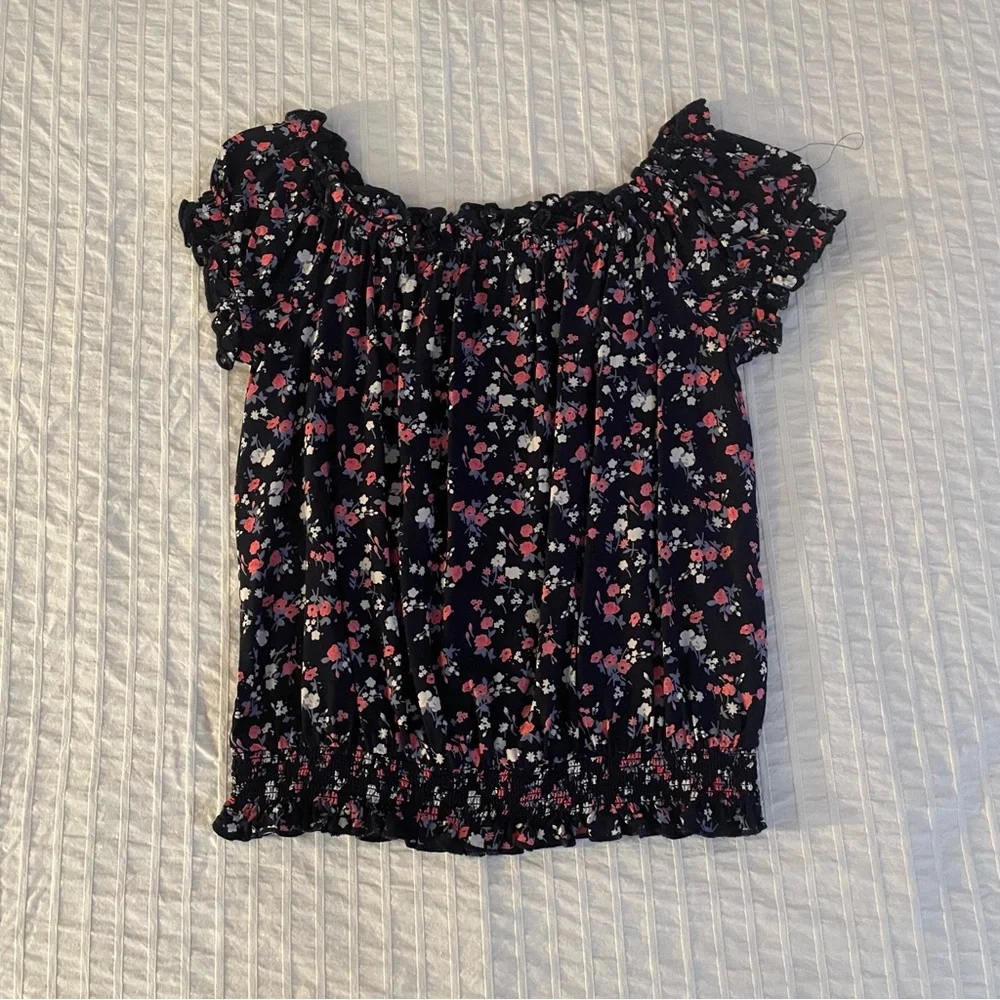 Floral Ruffle Off-Shoulder Top - Picture 1 of 3